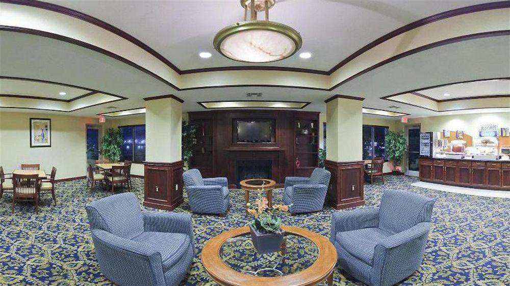 Holiday Inn Express & Suites San Antonio West Sea World Area By Ihg Екстериор снимка