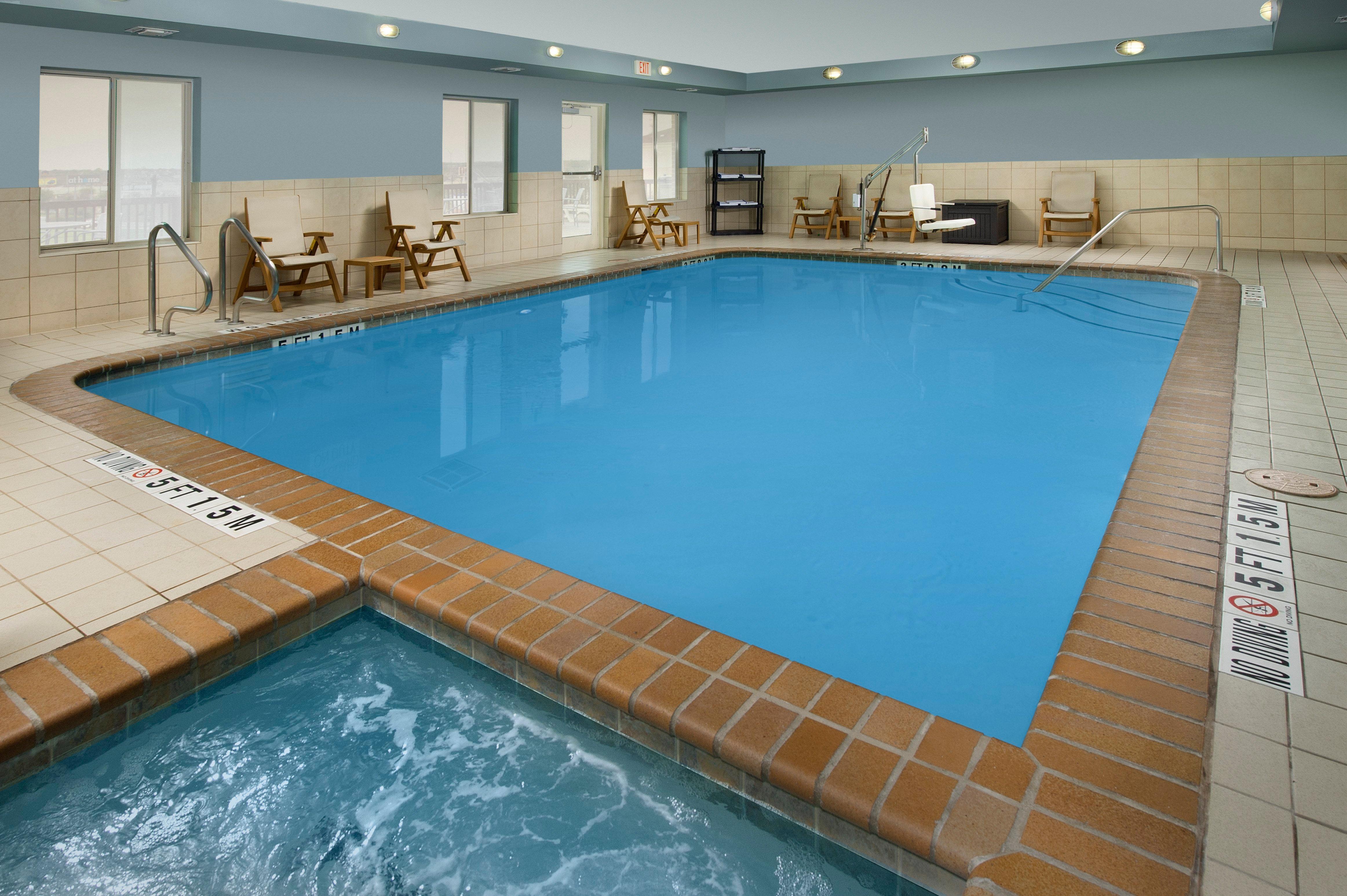 Holiday Inn Express & Suites San Antonio West Sea World Area By Ihg Екстериор снимка